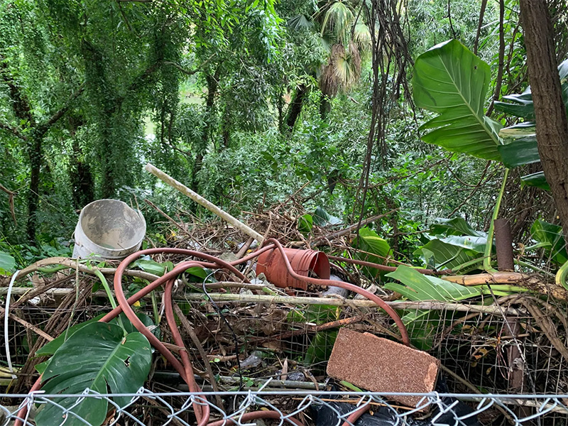 Pile of yard waste in West Oahu, HI for yard waste removal